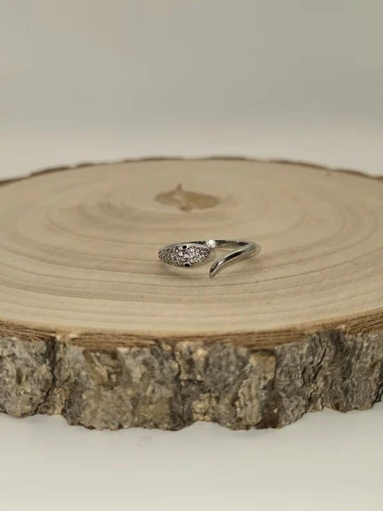 925 Sterling Silver Snake Ring – Adjustable – Crystal Detail - Picture 4 of 9